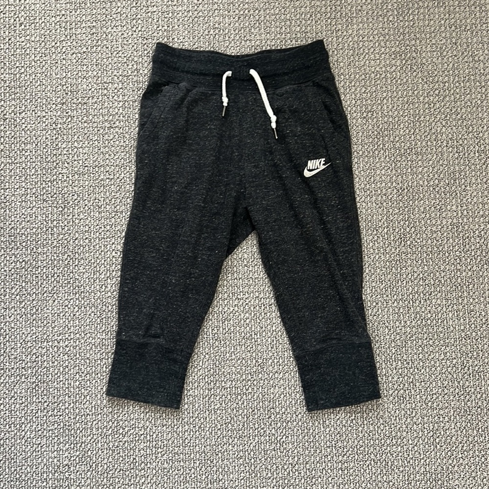 Girls Nike Bottoms Bundle - Picture 5 of 13